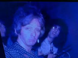 I'm a hooligan! ነነ LOVE GUN