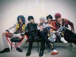 武子直輝 on twitter 慈伝ご視聴頂き誠に有難うございました すっごい笑って泣いた 稽古場もステージも楽しい日日でした 刀ステ一挙無料配信 刀剣乱舞 舞台 刀ステ 舞台俳優