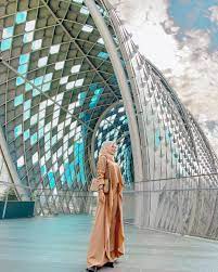 There are many interesting places to visit in selangor, here is a list of a few this place is famous and popular among the people at kuala lumpur and klang valley, as well as foreign tourists due to its availability of providing fresh seafood. 16 Free Aesthetic Photo Spots Around Kl Time To Rediscover Kuala Lumpur Klook Travel Blog