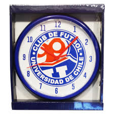 This rivalry also translates to sports, especially football. Reloj Pared U De Chile Homar