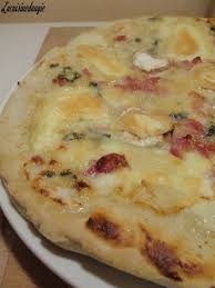 Pizza 6 Fromages Dans La P Tite Cuisine D Angie Recettes De Cuisine Recette Pizza Recette Pizza Jambon