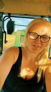 Friday night baling shite barley straw 🌾 #agriculture #womeninagricul...