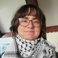 Sara Vacek's Instagram, Twitter & Facebook