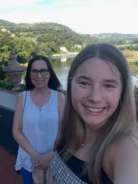 Rebecca Glazier: Global Real Estate Advisor