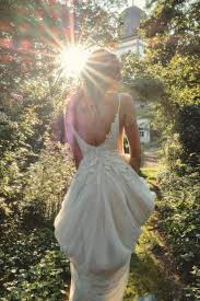 Sie können zwischen langen oder kurzen brautkleidern, strandhochzeitskleidern, brautkleidern in übergrößen. Moden Kleinemas Das Fachgeschaft Fur Braut Und Abendmode