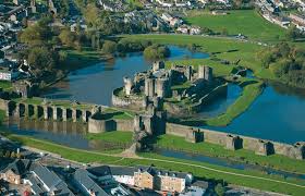 It's a pretty cool country to live in or to visit. 10 Most Beautiful Castles In Wales With Map Photos Touropia