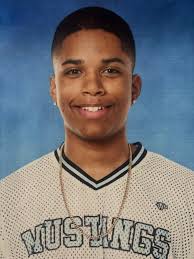 Come in n support me, Kevin Stewart n Rio Walker's first inemiral game  thrown!!! 5 30 in the Student Union gym...Wright Vs. Cental...Live  Music...COME OUT!!!