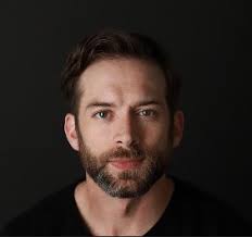 Iris Photo Booth vs. StudioPod: Comprehensive Review