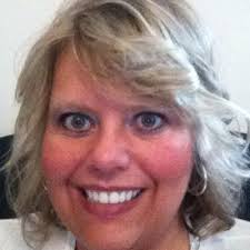 Graduated with more than just honors and a degree—I've mastered the art of  caffeine-fueled all-nighters and creative problem-solving under pressure.