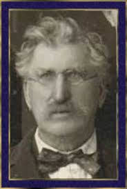 Roxie Stroud's Instagram, Twitter & Facebook