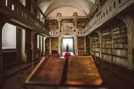 Parchetul de pe langa inalta curte de casatie si justitie. Arhiepiscopia Romano CatolicÄƒ De Alba Iulia AnunÅ£Äƒ Se Va Adresa CurÅ£ii Europene A Drepturilor Omul In Cazul Cererii De Retrocedare A Bibliotecii Batthyaneum