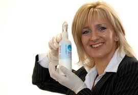 19 pictures from Wigan's hairdressers' over the decades