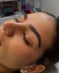 Amamos las cejas gruesas ❤️❤️❤️ #epilacióndecejas #cejas #brow #belleza  #mujer #caracas #venezuela