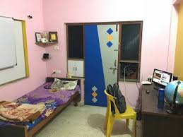 Select a wall and convert it into your motivational corner, hang quotes, favourite dialogues, song lyrics, etc. Can Upsc Aspirants Share Pictures Of Their Study Room Quora