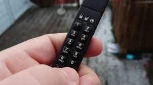 Until the keypad usb drive is unlocked via its onboard keypad, it remains invisible to the host. Apricorn Aegis Secure Key 3z Usb Drive Move Over James Bond And Ethan Hunt This Data Really Can Self Destruct In 5 Seconds The Gadget Man Technology News And Reviews