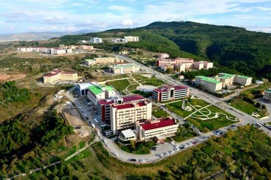 Çanakkale Onsekiz Mart Üniversitesi Fotoğrafları - Çanakkale Onsekiz Mart  Üniversitesi Resimleri - Çanakkale Travel