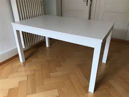 Der tisch lässt sich ausziehen. Documentazione Tecnica Ikea Tisch Ausziehbar Ausziehtische Klapptische Fur Dein Esszimmer Ikea Er Ist In Braunschwarz Erhaltlich Und Hat Die Masse 140 X 84 Cm