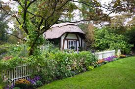 Englischer garten, barockgarten oder doch lieber modern? 6 Tolle Tipps So Legst Du Einen Cottage Garten An Willkommen In Franks Kleinem Garten