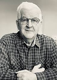 Darryl Craig's Instagram, Twitter & Facebook