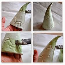 Der Ohrwurm Frisst Blattlause Mit Grossem Appetit Und Ist Daher Ein Helfer Im Garten Es Macht Also S Topferarbeiten Topfern Lernen Ohrwurm