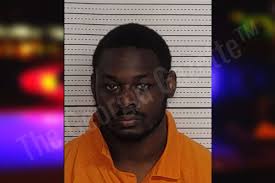 Leon Staley's Instagram, Twitter & Facebook