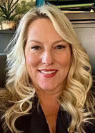 Jill Arndt's Instagram, Twitter & Facebook