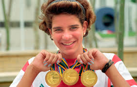 Krisztina egerszegi  ˈkristinɒ ˈɛɡɛrsɛɡi  (* 16. Kviz Egerszegi Krisztina 14 Evesen Rekordot Dontott Felismered A Szouli Olimpian Hazai Sztar Femina