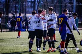 Dej d situație analitică cu jucătorii de fotbal din județul cluj. DublÄ Victorie Pentru Fc Universitatea Cluj Inaintea ReluÄrii Ligii A Ii A Sport In Cluj