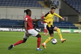 3 he made his debut in the football league on 16. Oxford United 0 Crewe Alexandra 2 Mandron 28 Dale 90 2 Oxford Mail