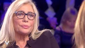 Addio di mara venier a domenica in. Quando Mara Venier Voleva Andare A Cena Con Sean Connery Ma Renzo Arbore Glielo Vieto