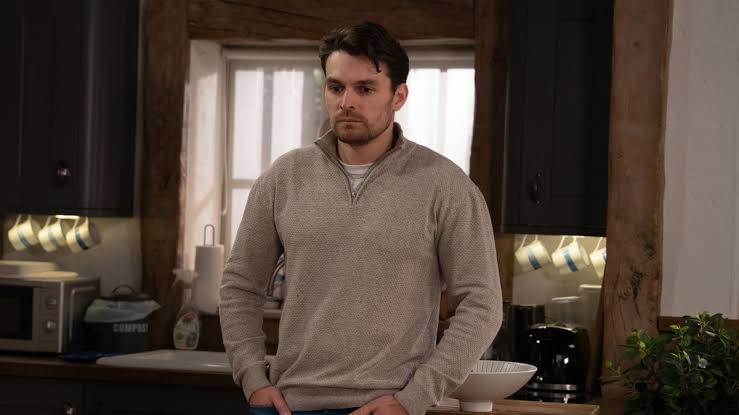 Emmerdale spoiler as Mack sends Dr Todd a 'final' threat - Manchester  Evening News