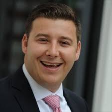 6337118eee4c4722fce0ed41