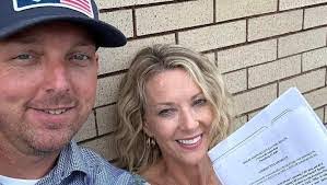 Heather Hughart's Instagram, Twitter & Facebook