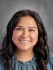 Yessica Espinoza's Instagram, Twitter & Facebook