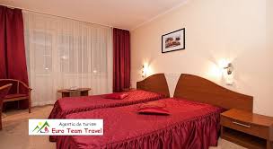 Persoanele care necesita tratament de specialitate, sunt rugate sa se prezinte la consultatia medicala pe langa cardul de sanatate si biletul de trimitere de la medicul de familie valabil. Hotel Orizont Cozia Caciulata Oferte Tratament Caciulata