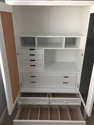 Group it with a martha stewart living™ storage cabinet (shown under the hutch) or the craft space table (shown below). Martha Stewart Living Craft Space Craft Hutch Sewing Discussion Topic Patternreview Com