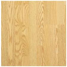 Our How To Community Experts Give Pergo Xp Laminate High Scores If You Re Looking For Flooring Best For Kids A Laminate Flooring Oak Laminate Flooring Flooring