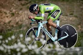 Primoz Rogliz Mit Seinem Bianchi Aquila Unterwegs Bei Der Tour De Romandie Romandie Rennrad Unterwegs