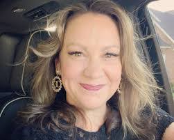 Cathy Comstock's Instagram, Twitter & Facebook