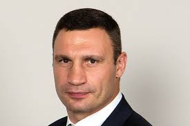 Виталий кличко, афоризмы, крылатые выражения, высказывания, фразы, изречения, цитаты, мысли. Na Vitaliya Klichko Zaveli Ugolovnoe Delo O Gosizmene I Korrupcii