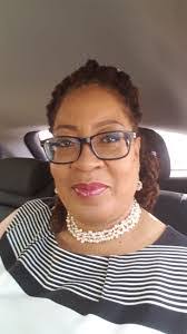 Suzette Hinds's Instagram, Twitter & Facebook