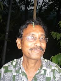 Prashanta (Babluda) with a leave crown