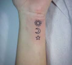 🍷easy application and long lasting🍸 water transfer black tattoos paste is easy to use. Pin By Taylor Lyon On Tattoos Henna Tattoo Designs Simple Henna Tattoo Designs Henna Tattoo