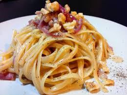 Linguine Con Cipolle Rosse E Noci Ricette Pasta Recipes Pasta Italian Recipes
