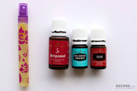 4 Floral Essential Oil Perfume Sprays Recipes With Essential Oils
