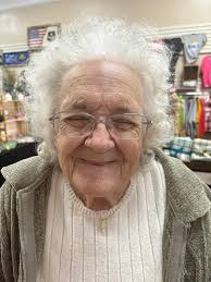 Big thanks to Linda for donating some gorgeous jewelry for the attendees of  the clinic!