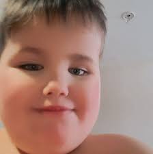 Hi, I was adopted at birth, June 4th, 1977 at Dawson Memorial Hospital in  Bridgewater Nova scotia. My birth name was Theresa Ann Snyder. My mother  was only 18 . I'm looking