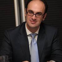 Ushbu mahfiy shriftning qoidasi so'z yozishda har bir harfning o'zini emas, o'zidan keyin keladigan harfni yozish edi. Miltiadis Sarigiannidis Aristotle University Of Thessaloniki Academia Edu