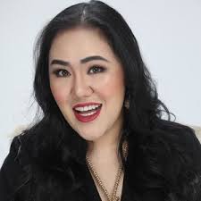 Cheena Crab (@cheenacrab) | TikTok