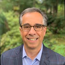 Jenny Luc's Instagram, Twitter & Facebook